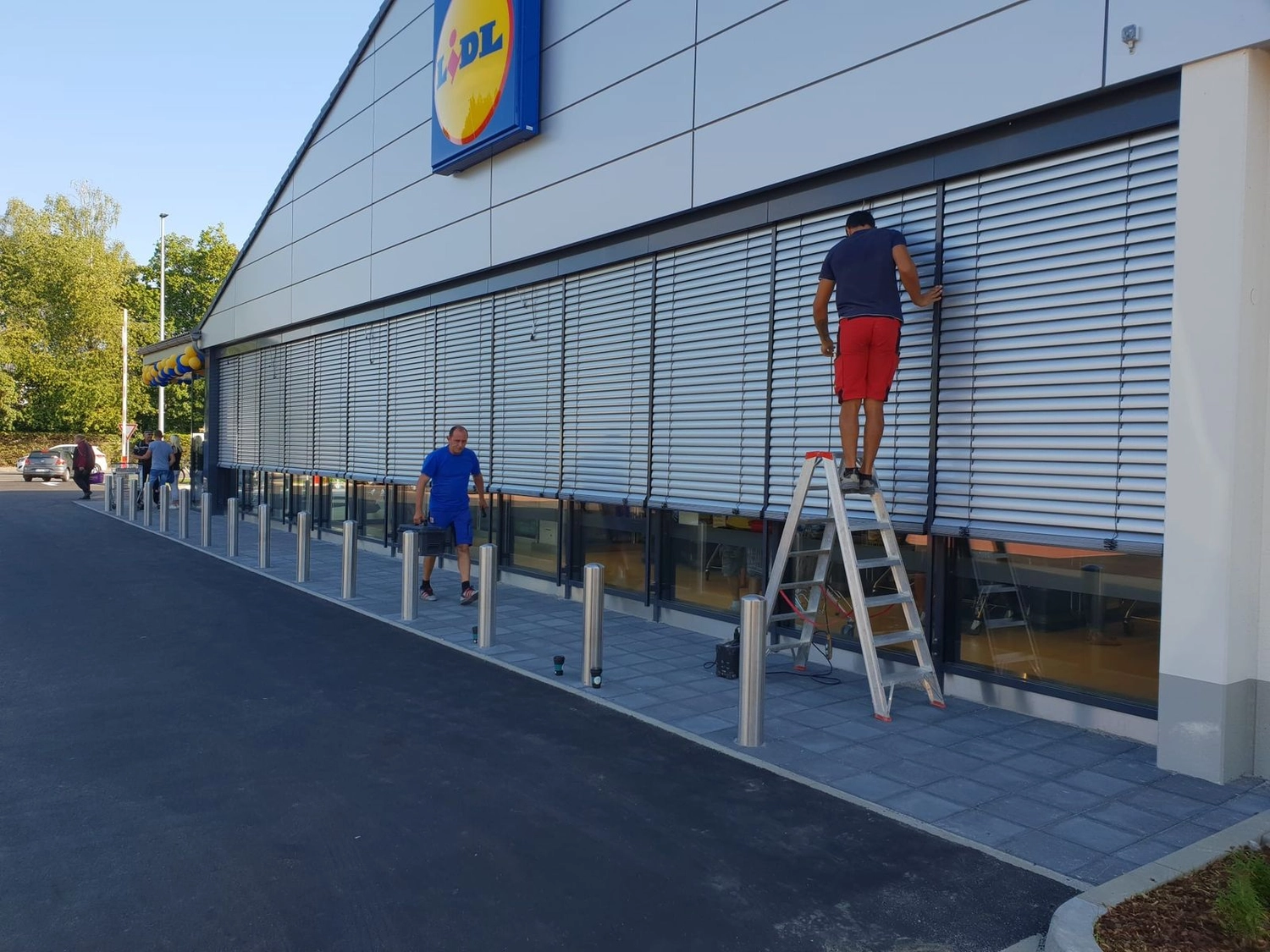 SG-Sonnenschutztechnik - Sonnenschutztechnik - Reparatur eines defekten Sonnenschutzsystems