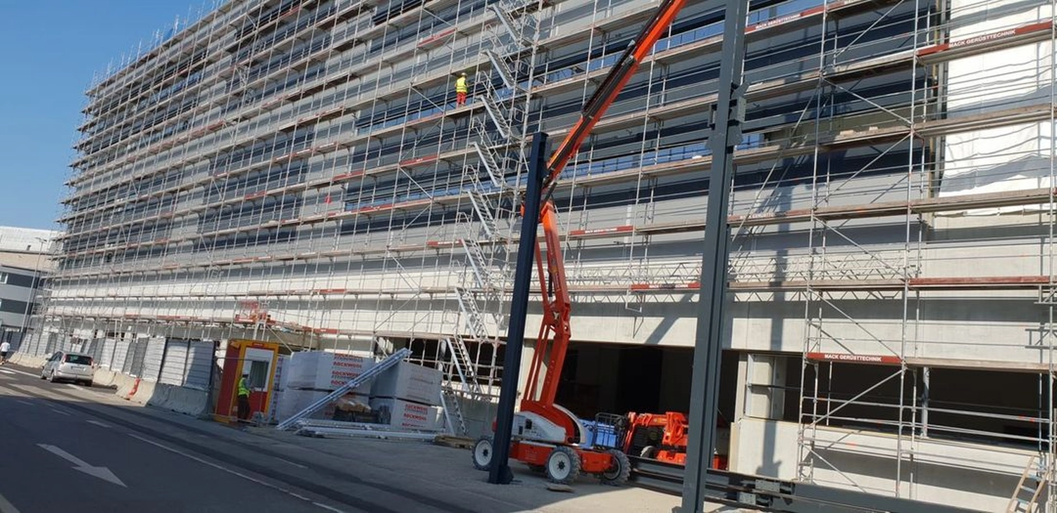 SG-Sonnenschutztechnik - Sonnenschutztechnik - Schutzsystem installieren