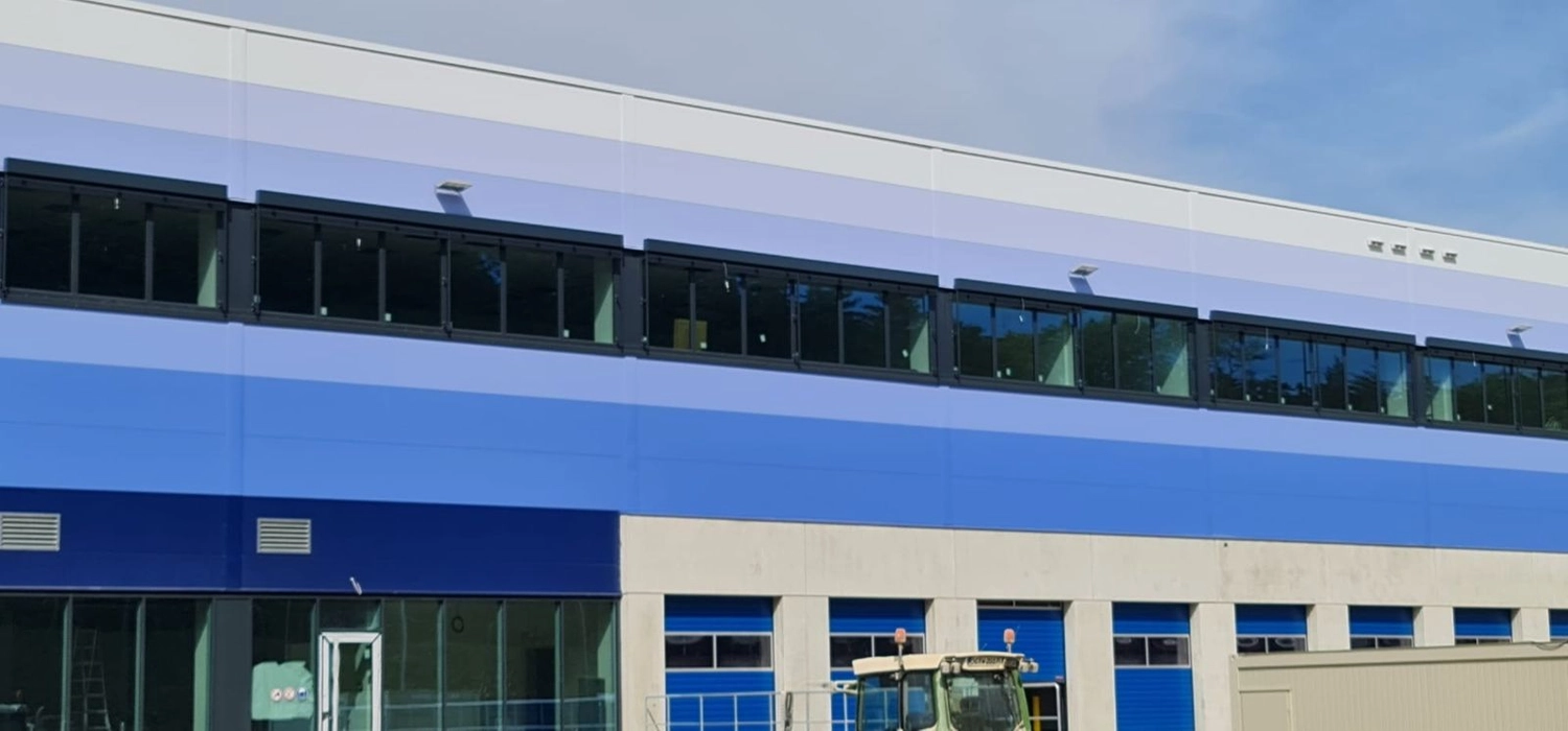SG-Sonnenschutztechnik - Sonnenschutztechnik - Installation eines Sonnenschutzsystems