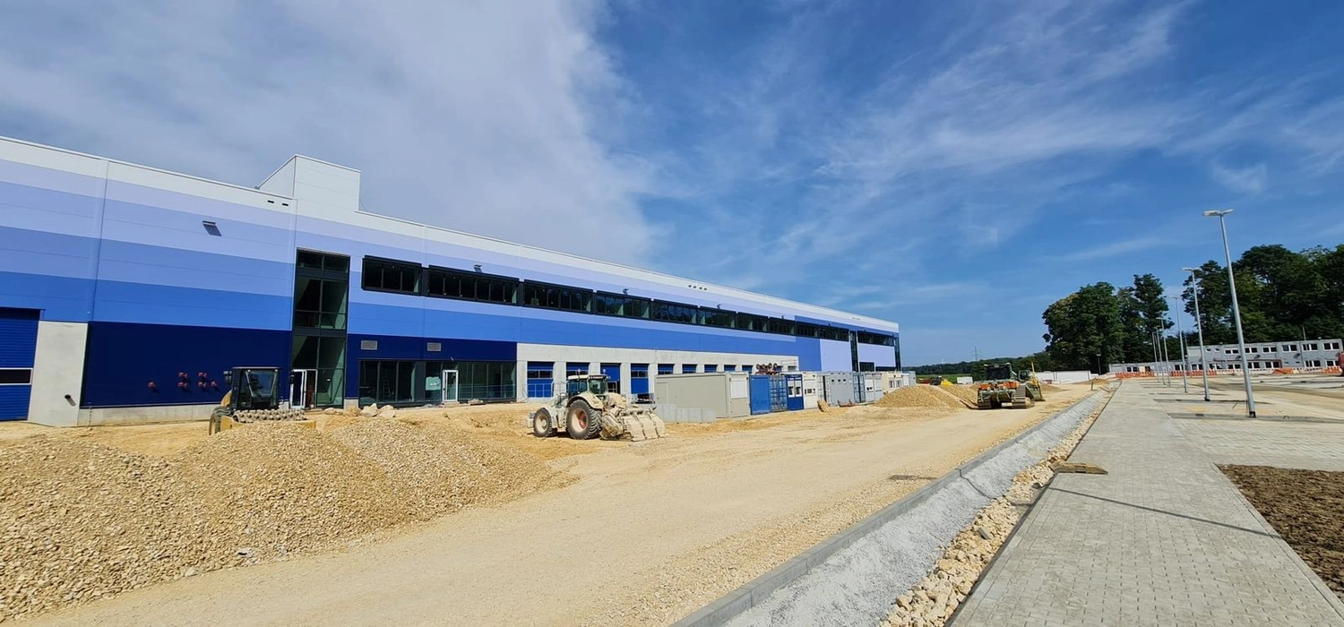SG-Sonnenschutztechnik - Sonnenschutztechnik - Installation eines Sonnenschutzsystems