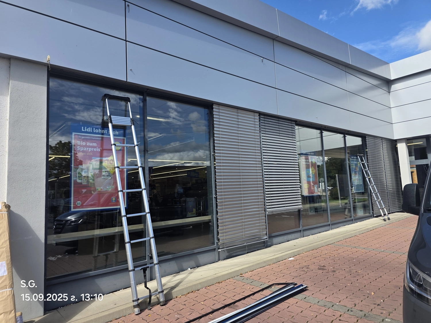 SG-Sonnenschutztechnik - Sonnenschutztechnik - Installation eines Sonnenschutzsystems