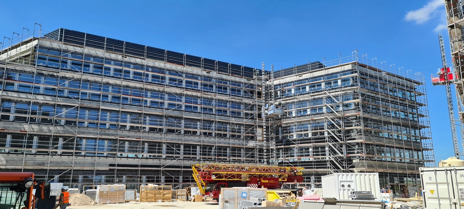 SG-Sonnenschutztechnik - Sonnenschutztechnik - Installation des Sonnenschutzsystems Stuttgart Vision One