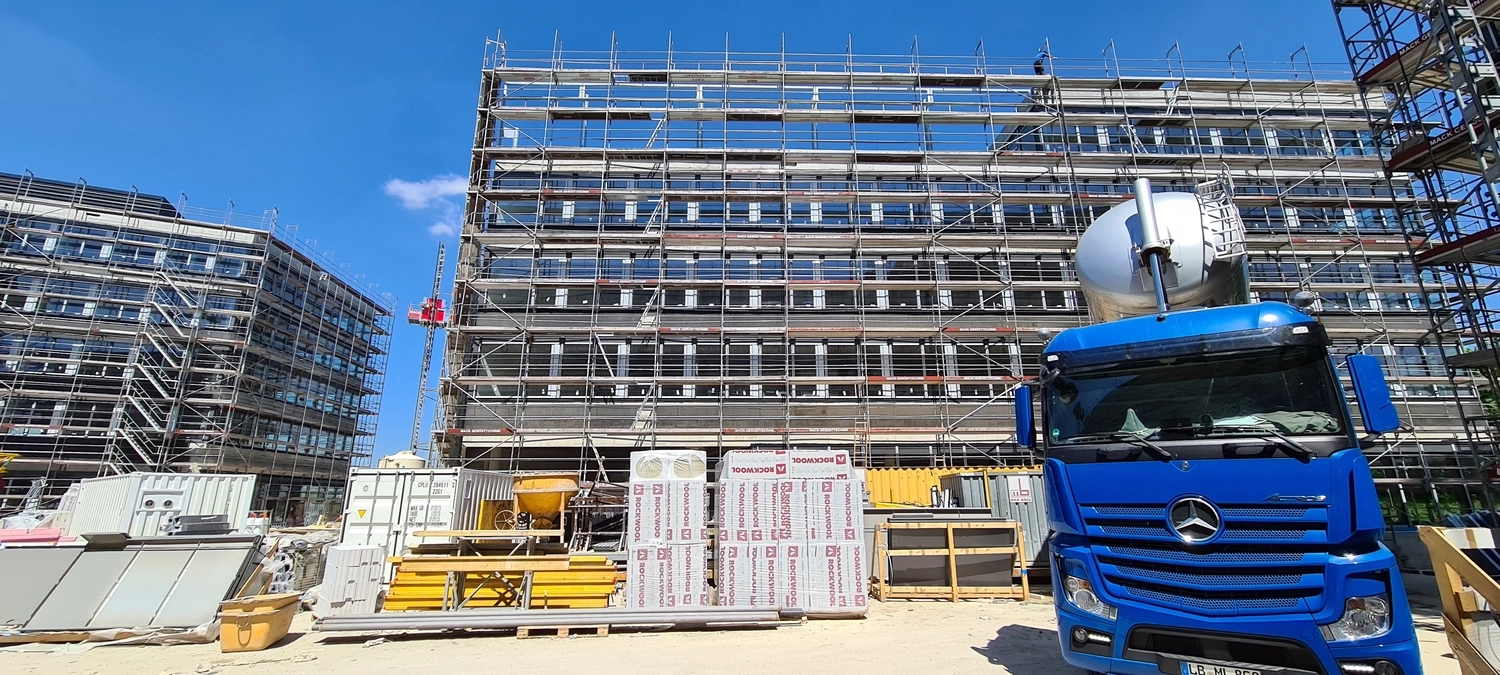 SG-Sonnenschutztechnik - Sonnenschutztechnik - Installation des Sonnenschutzsystems Stuttgart Vision One